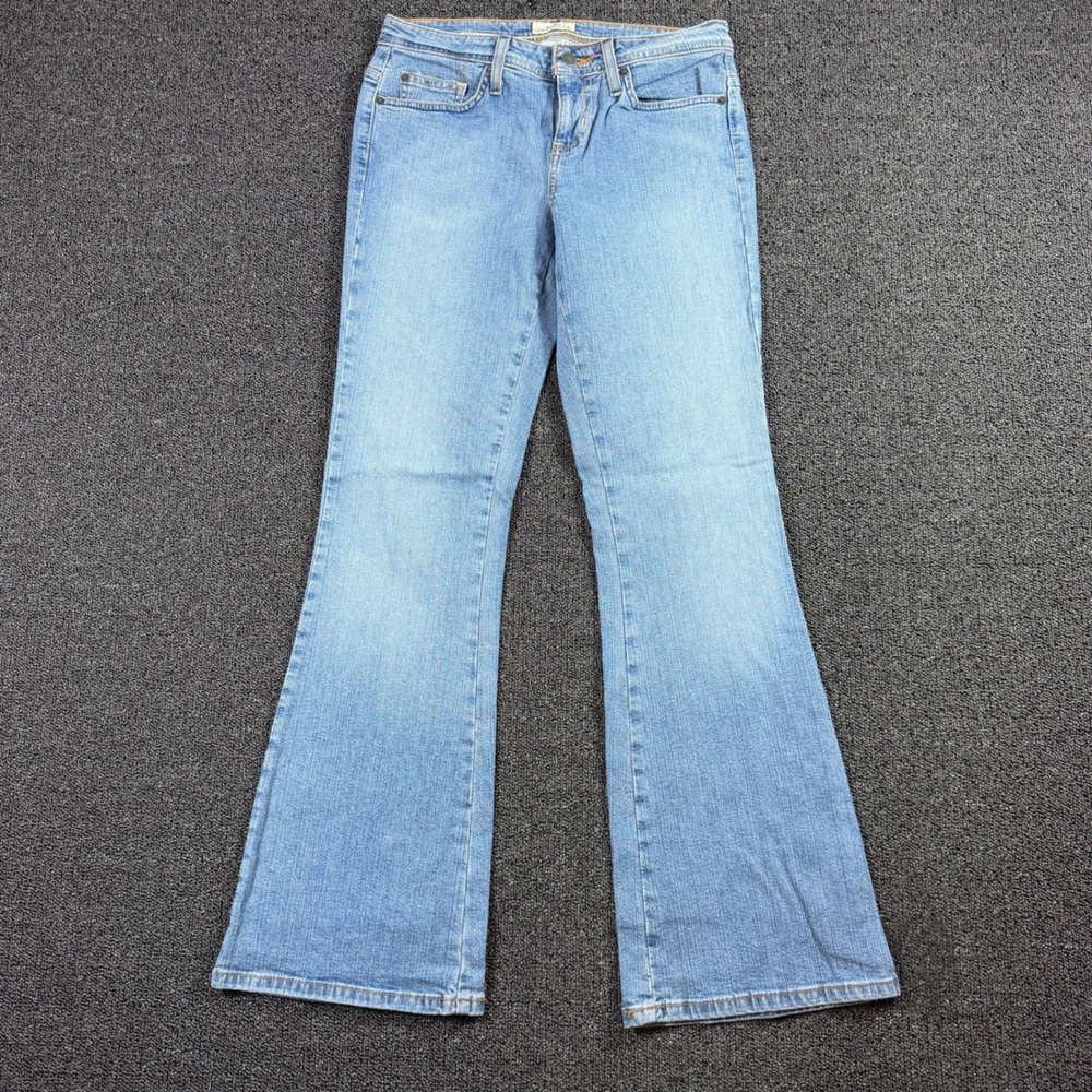 SO Wear It Declare It Low Rise Flare Leg Jeans Women's 5 Short Light wash